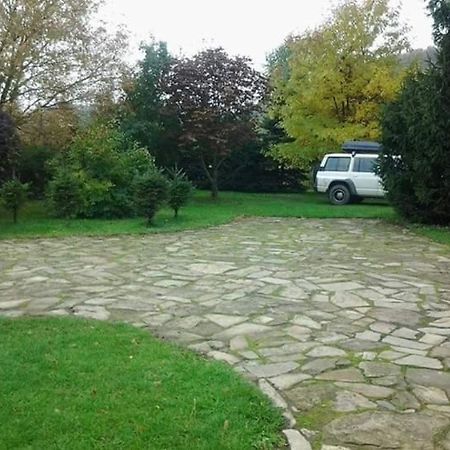 Agroturystyka W Ogrodach Sanok Buitenkant foto