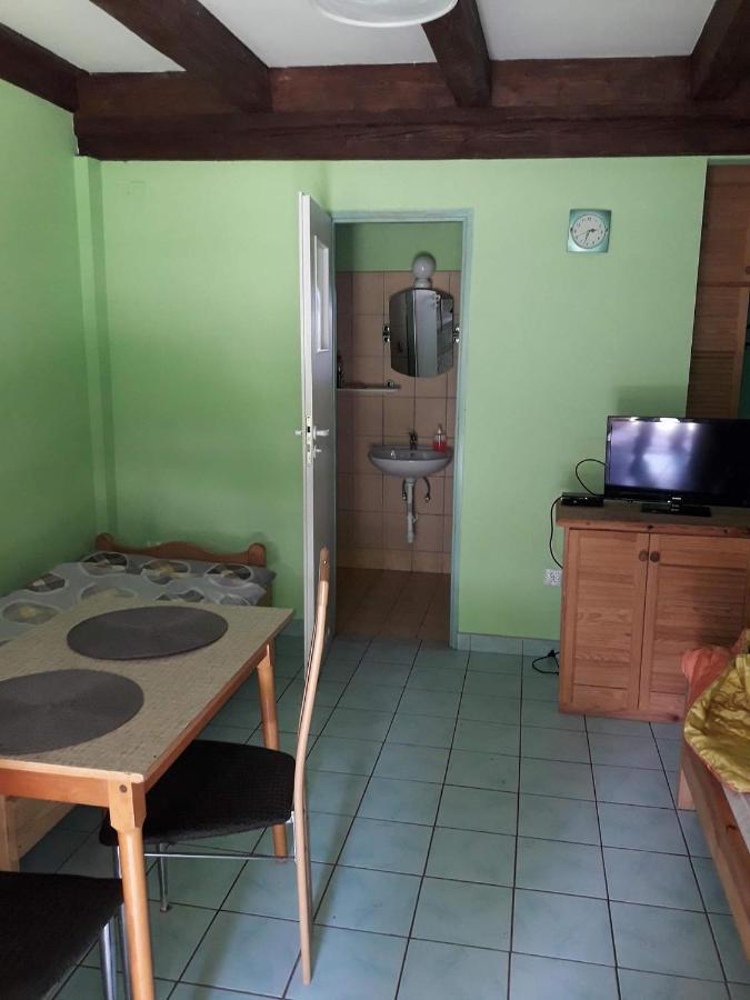Agroturystyka W Ogrodach Sanok Buitenkant foto