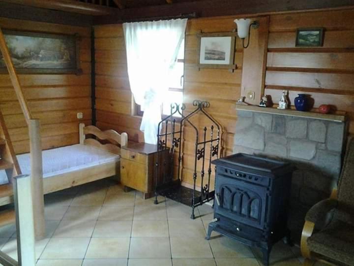 Agroturystyka W Ogrodach Sanok Buitenkant foto